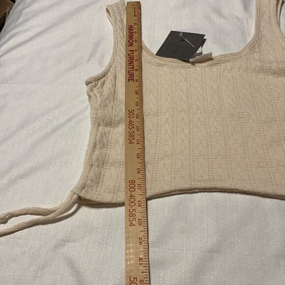 Lelia Collection Mini skirt and cropped drawstring tank top - Picture 11 of 11